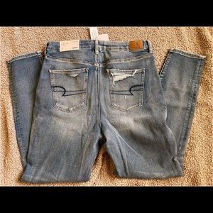 COPY - (NWT) American Eagle Curvy Super High Rise Jegging Size 14 Dream Jean Fit